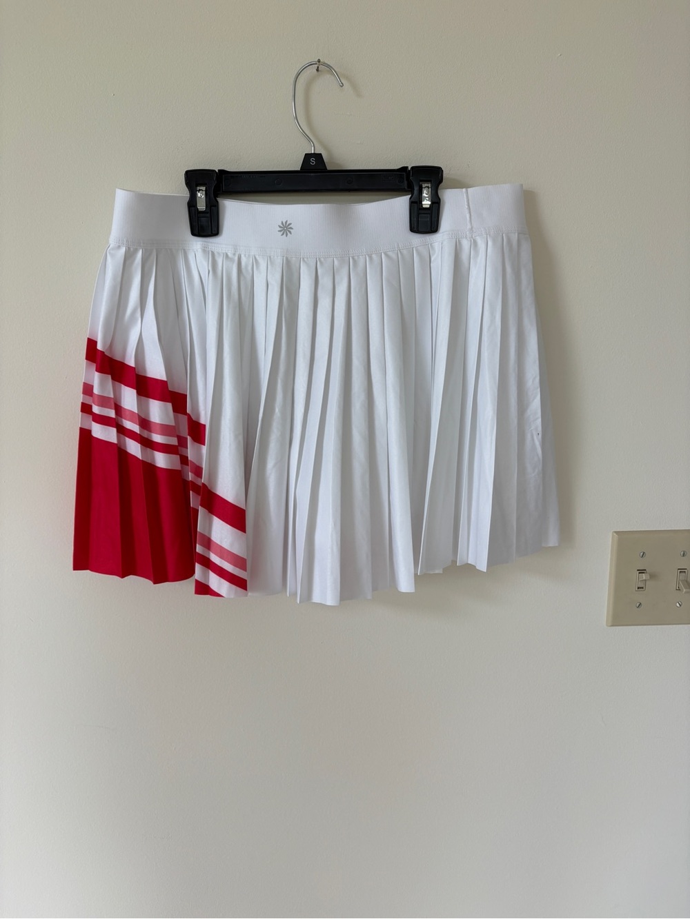 Athleta White and Red Pleated Tennis Skort - Picture 5 of 5